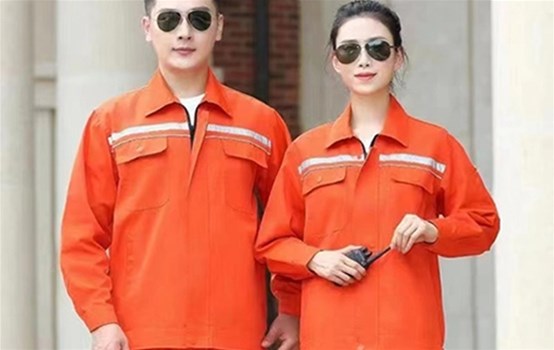 員工工作服的顏色,有什么要求嗎？